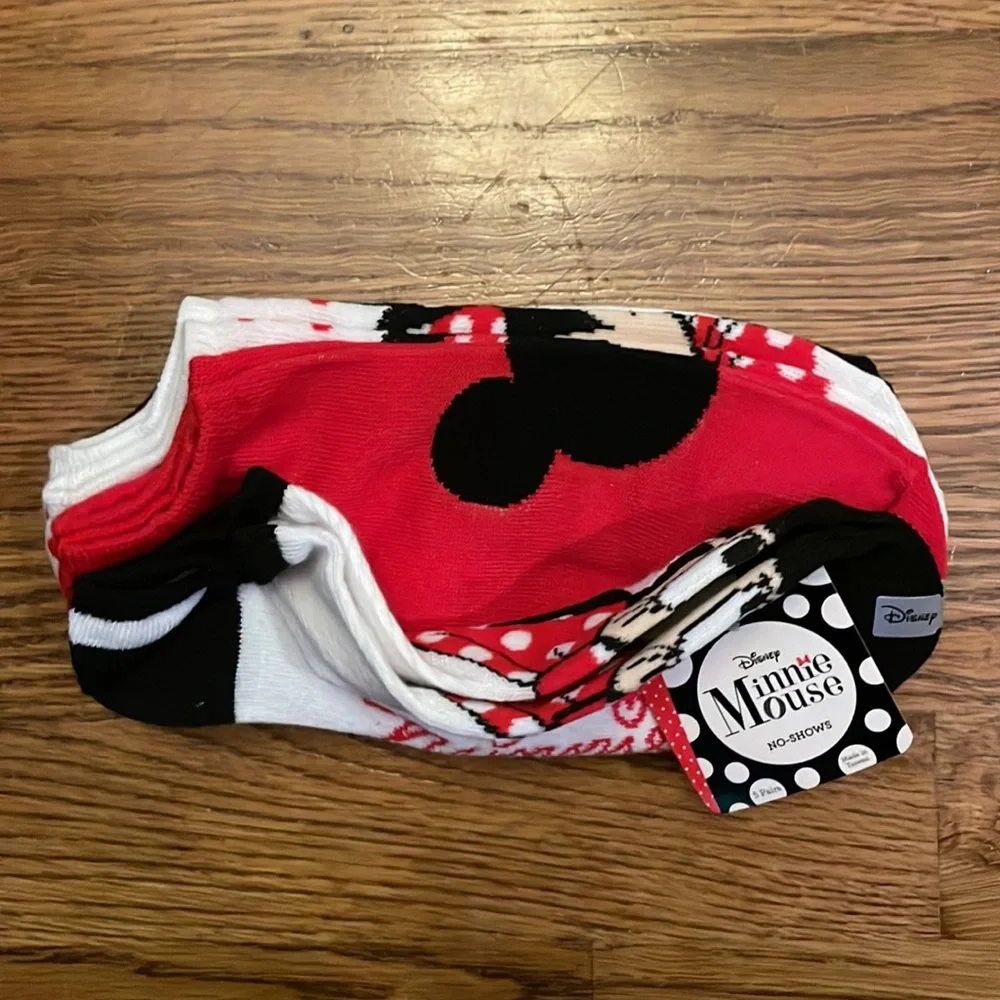 Disney Minnie Mouse, No-Shows, Shoe Size 4-10